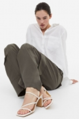 Sandaletten mit Absatz CHF 24.95
