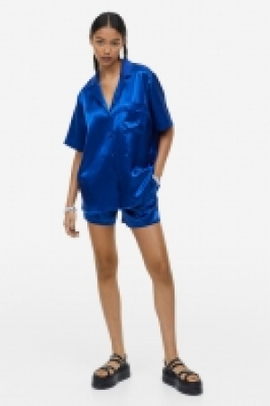 Satinbluse mit Reverskragen CHF 18.95