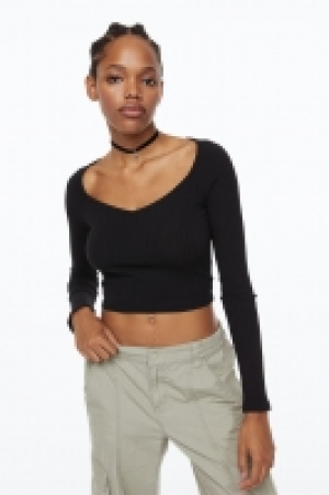 Geripptes Strickshirt CHF 3.95