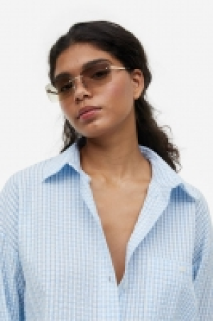 Rechteckige Sonnenbrille CHF 13.95