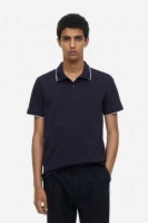 Poloshirt aus Baumwolle Slim Fit CHF 9.95