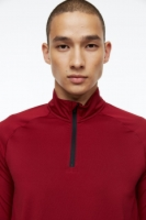 Sportshirt mit Langarm CHF 9.95
