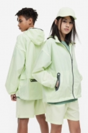 HM  Wasserabweisende und verstaubare Windjacke