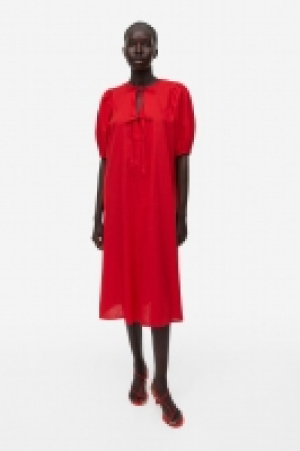 Kleid aus einer Leinenmischung mit Bindebändern CHF 8.95