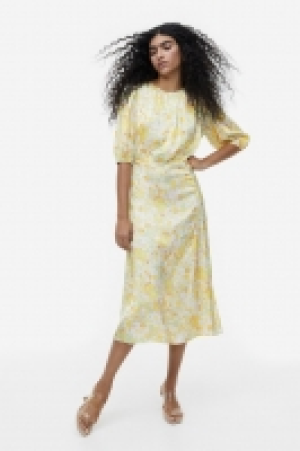 Kleid mit Raffungen CHF 14.95
