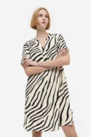 Tunika mit V-Ausschnitt CHF 18.95