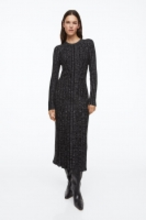 Glitzerndes Kleid in Rippenstrick CHF 39.95