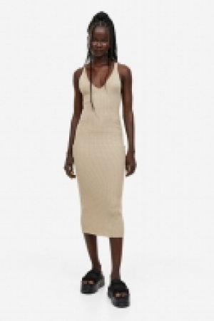 Bodycon-Kleid in Rippstrick CHF 35.95