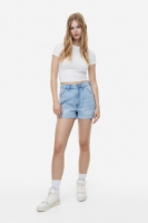Cargoshorts mit hohem Bund CHF 6.95