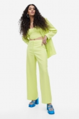 Elegante Hose mit hohem Bund CHF 8.95