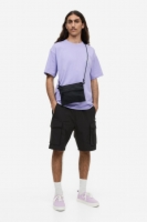 Cargoshorts aus Nylon Relaxed Fit CHF 17.95