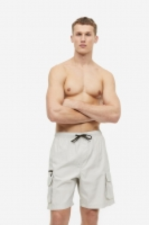 Knielange Cargo-Badeshorts CHF 17.95