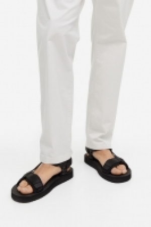 Riemensandalen CHF 17.95