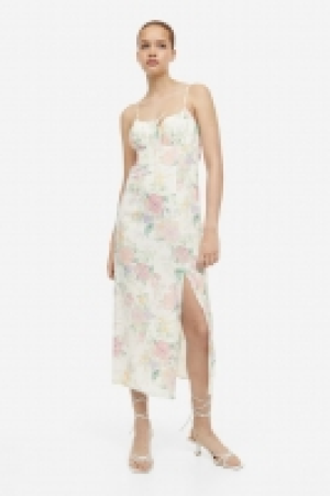 Kleid mit Bindedetail CHF 24.95
