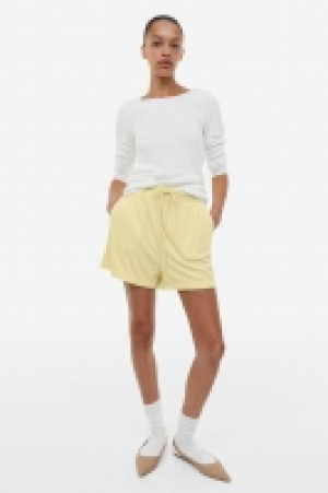 Shorts aus Frottee CHF 3.95