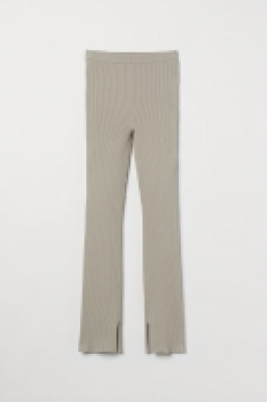 Hose in Rippenstrick CHF 7.95