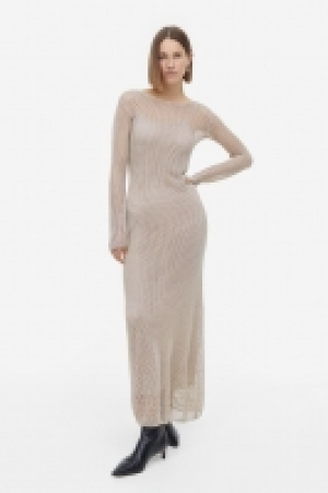 Kleid aus Seidenmix in Ajourstrick CHF 114.00