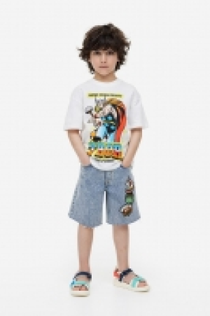 HM  Jeansshorts mit Printmotiven