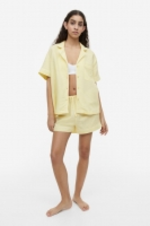 HM  Pyjama aus Leinenmix