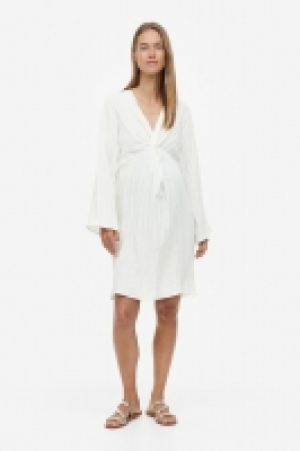 MAMA Kleid aus Crinklestoff CHF 13.95