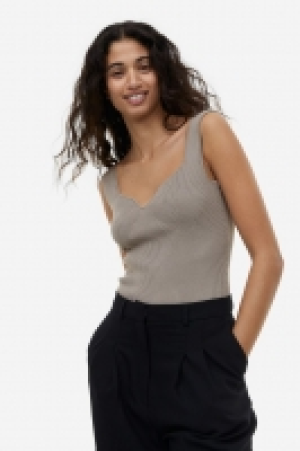 Tanktop in Rippstrick CHF 19.95