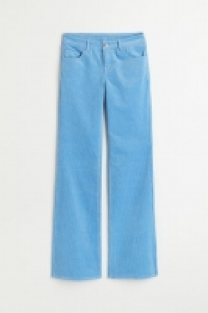 HM  Ausgestellte Cordhose