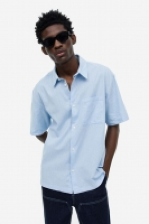 Kurzarmhemd aus Leinenmix Relaxed Fit CHF 18.95