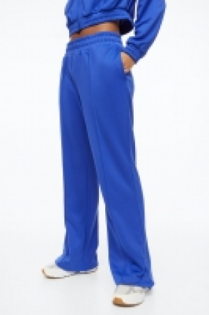 Ausgestellte Sporthose aus DryMove CHF 24.95