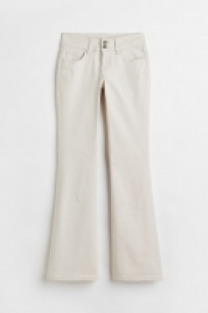 Ausgestellte Twillhose CHF 17.95