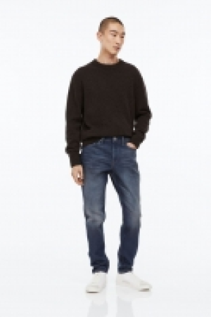 Regular Tapered Jeans CHF 43.95