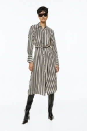 Blusenkleid mit Bindegürtel
