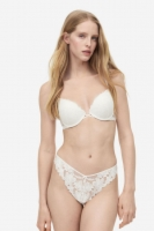 Super-Push-up-BH aus Spitze CHF 23.95