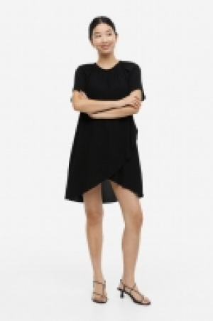 HM  MAMA Stillkleid im Wickelschnitt