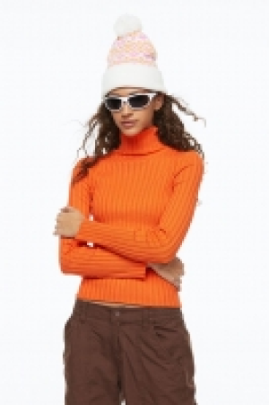 Gerippter Rollkragenpullover CHF 14.95