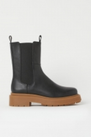 HM  Chelseaboots mit Plateau