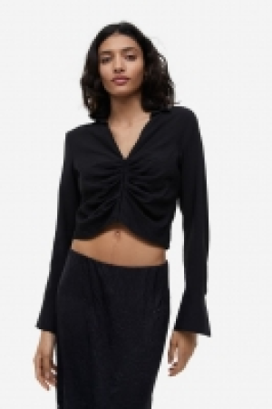 HM  Bluse mit Kragen