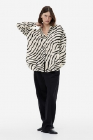 HM  Oversized Satinbluse