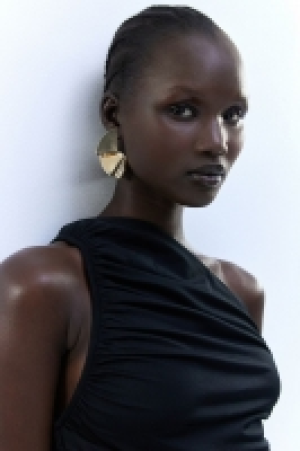 Drapiertes One-Shoulder-Top