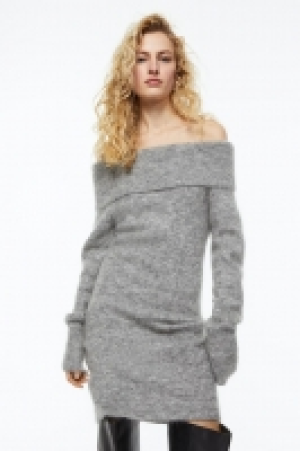 Schulterfreies Strickkleid CHF 64.95