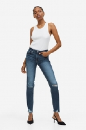 HM  Girlfriend Regular Jeans