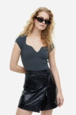 Shirt in Rippstrick CHF 13.95