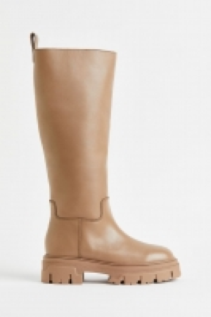Kniehohe Stiefel aus Leder CHF 106.95