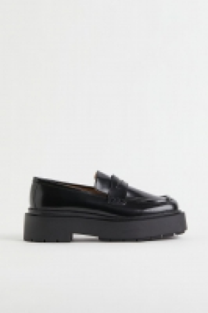 HM  Chunky leather loafers