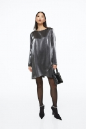 MAMA Stillkleid aus Satin CHF 28.95
