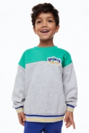 Oversized Sweatshirt CHF 12.95
