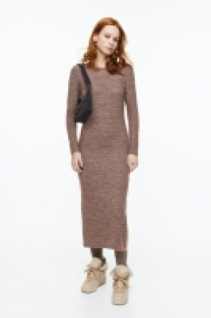 Feinstrickkleid