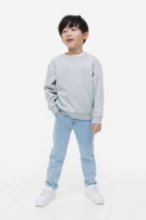 Relaxed Tapered Fit Jeans CHF 16.95