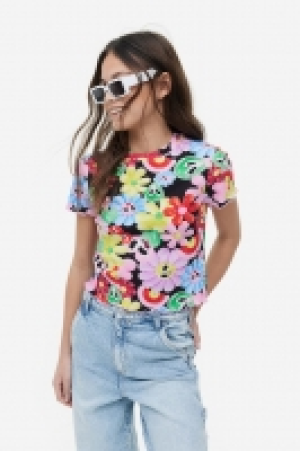 Geripptes T-Shirt mit Print