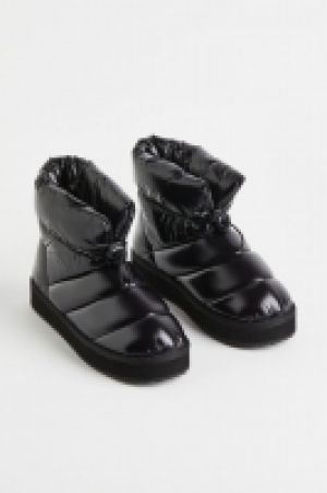 Wattierte Boots CHF 24.95