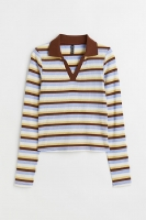 Geripptes Shirt mit Kragen CHF 17.95